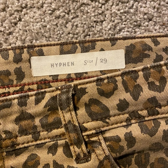 Anthropologie Pilcro & The Letterpress Hyphen Leopard Print Shorts - Picture 2 of 6